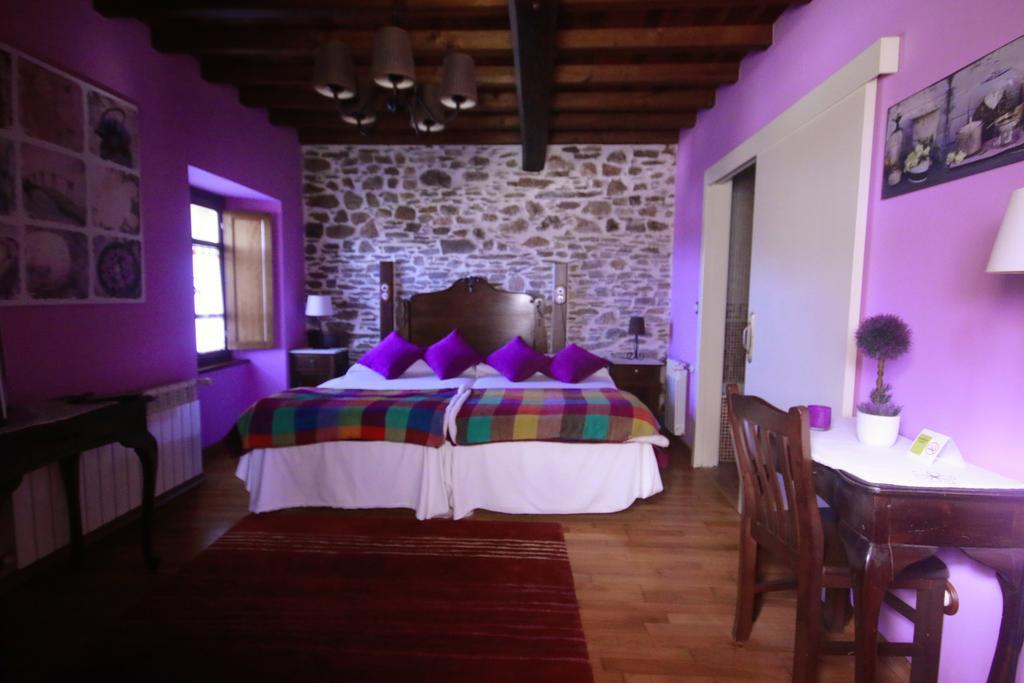 Os Tres Teixos Guest House San Acisclo Exterior foto